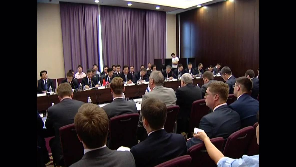 Russia: Rogozin touts Russo-Chinese trade ties as VP Wang Yang visits