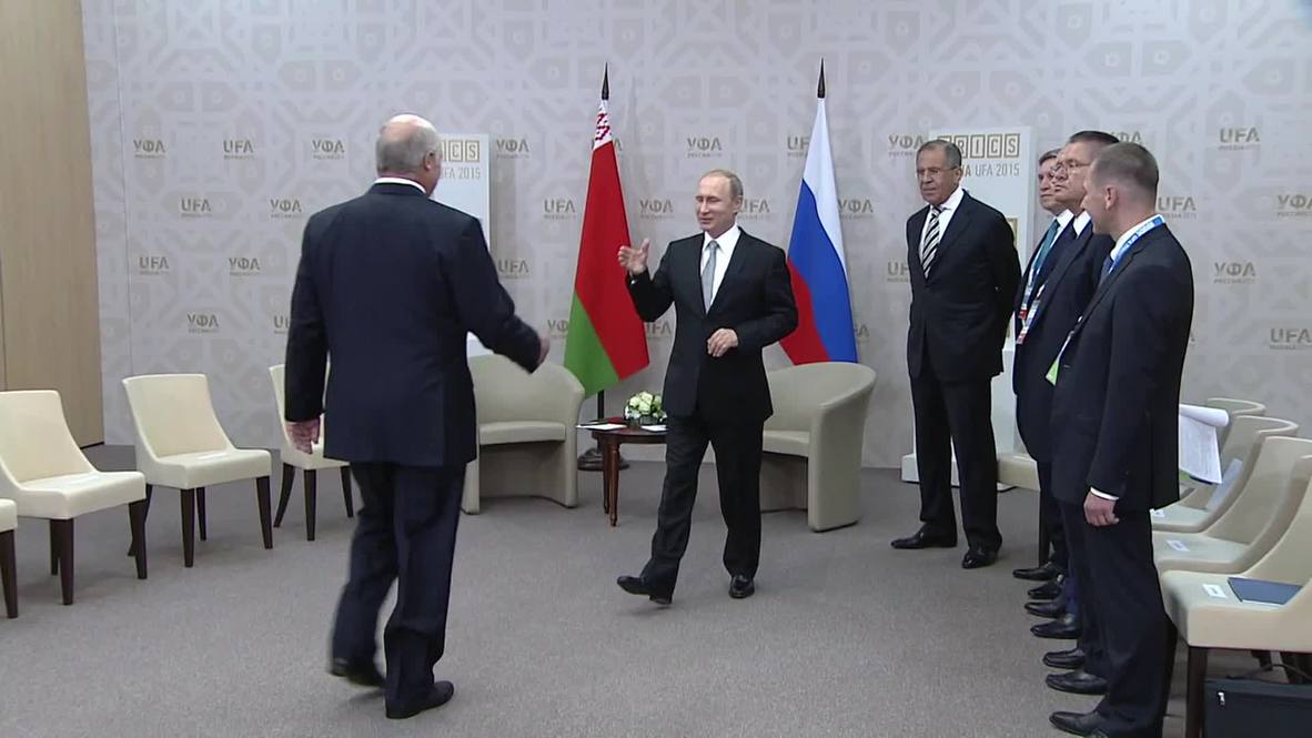 Russia: Putin meets Belarusian President Lukashenko on sidelines of BRICS summit