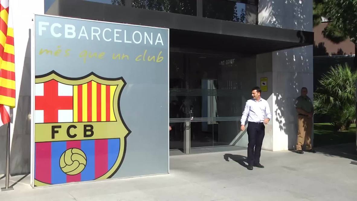 Spain: Arda Turan's visits Nou Camp for the first time