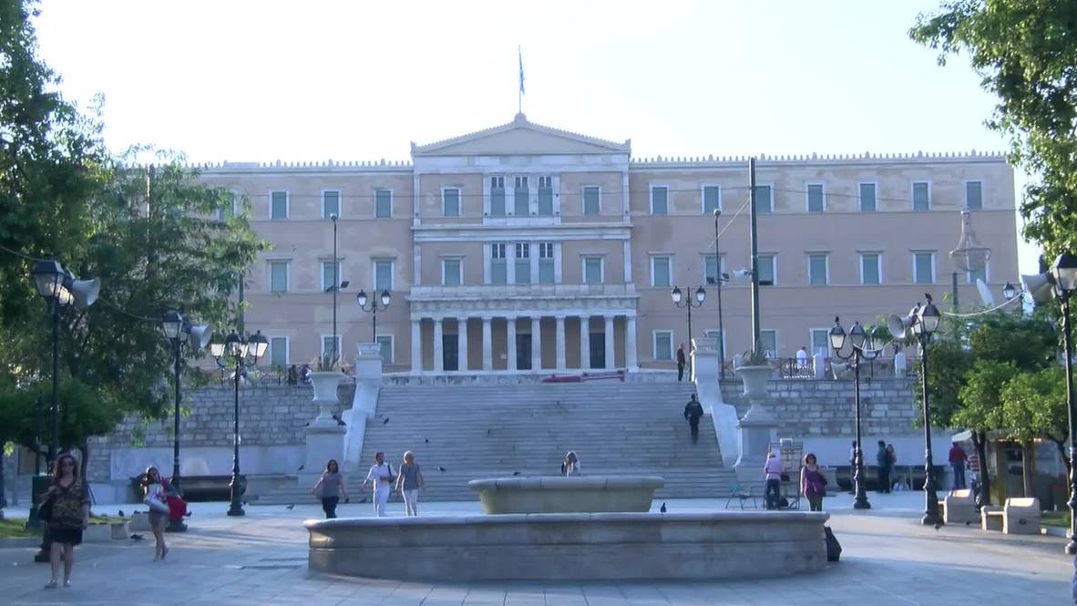 Greece: 'We have to close the deal' says former FM before bailout vote