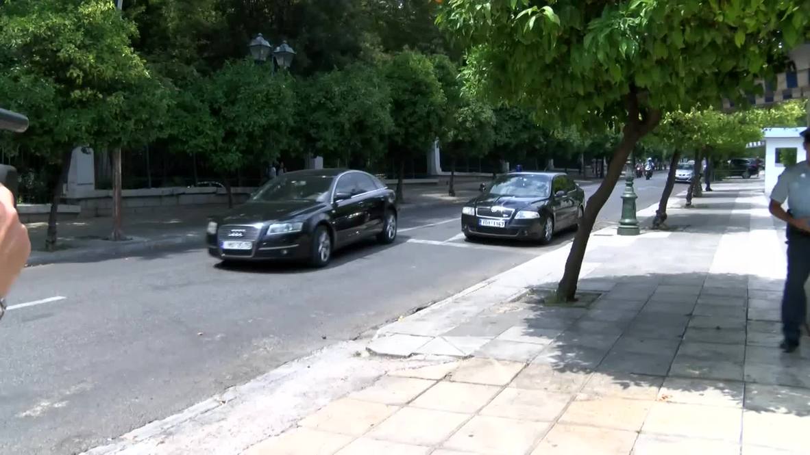 Greece: Tsipras heads back to Maximos Mansion after Hellenic Parliament accept reforms