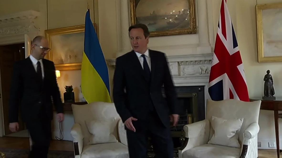 UK: Yatsenyuk tells Greece to follow conflict-torn Ukraine's apparent "success story"