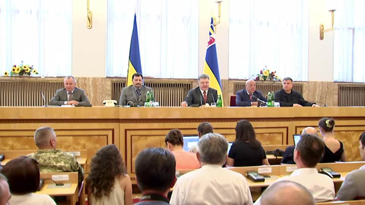 Ukraine: Mukachevo violence results in Poroshenko appointing new regional head