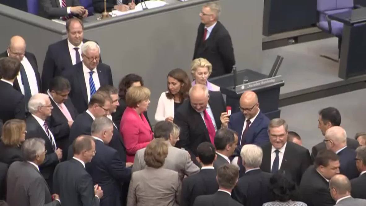 Germany: Bundestag approves third Greek bailout