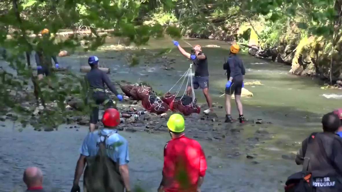 Slovakia: Four dead as rescue helicopter crashes