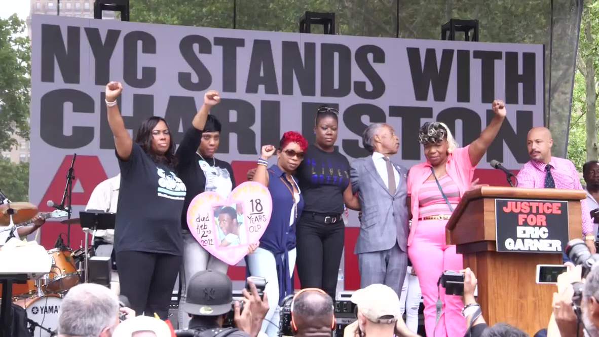 USA: Al Sharpton joins protest in memory of Eric Garner