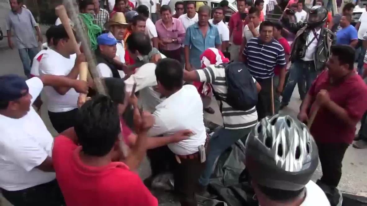 Mexico: At least nine injured as rival taxi drivers clash in Chilpancingo