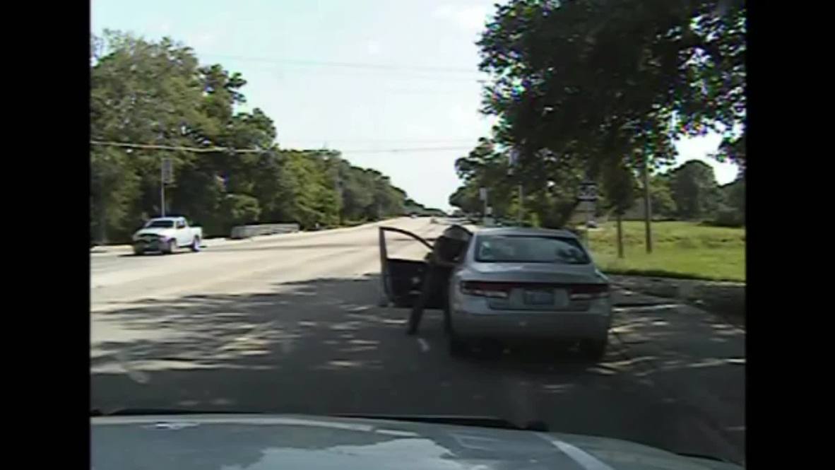 USA: Footage of Sandra Bland's 'aggressive' arrest released by DPS