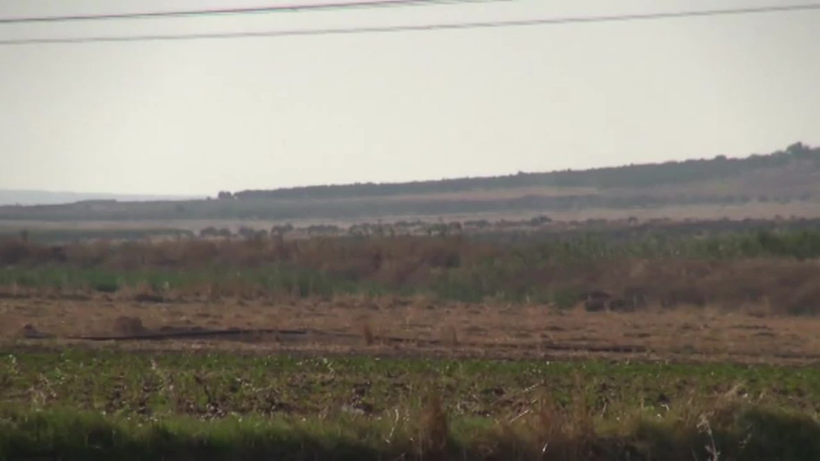 Turkey: Smoke rises over Syrian border after Turkish army strike IS militants