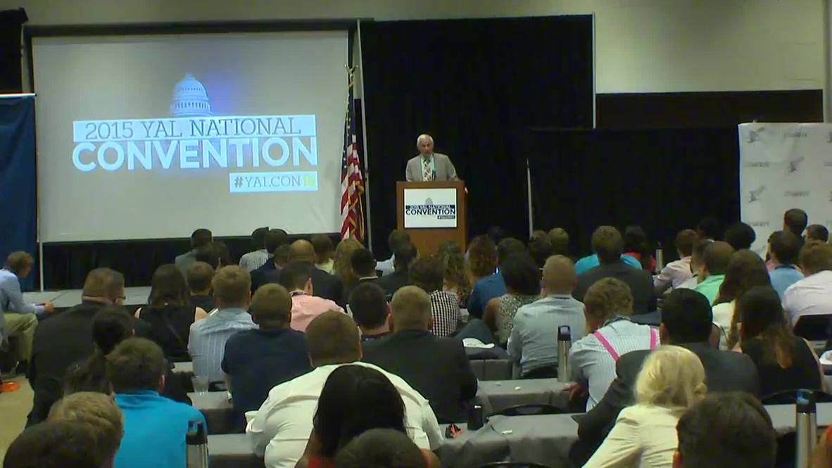 USA: Ron Paul attacks U.S 'military-industrial complex' at YAL summit