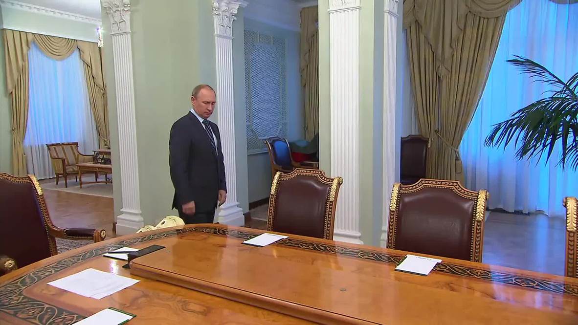 Russia: Putin meets Security Council to discuss recent Donetsk unrest