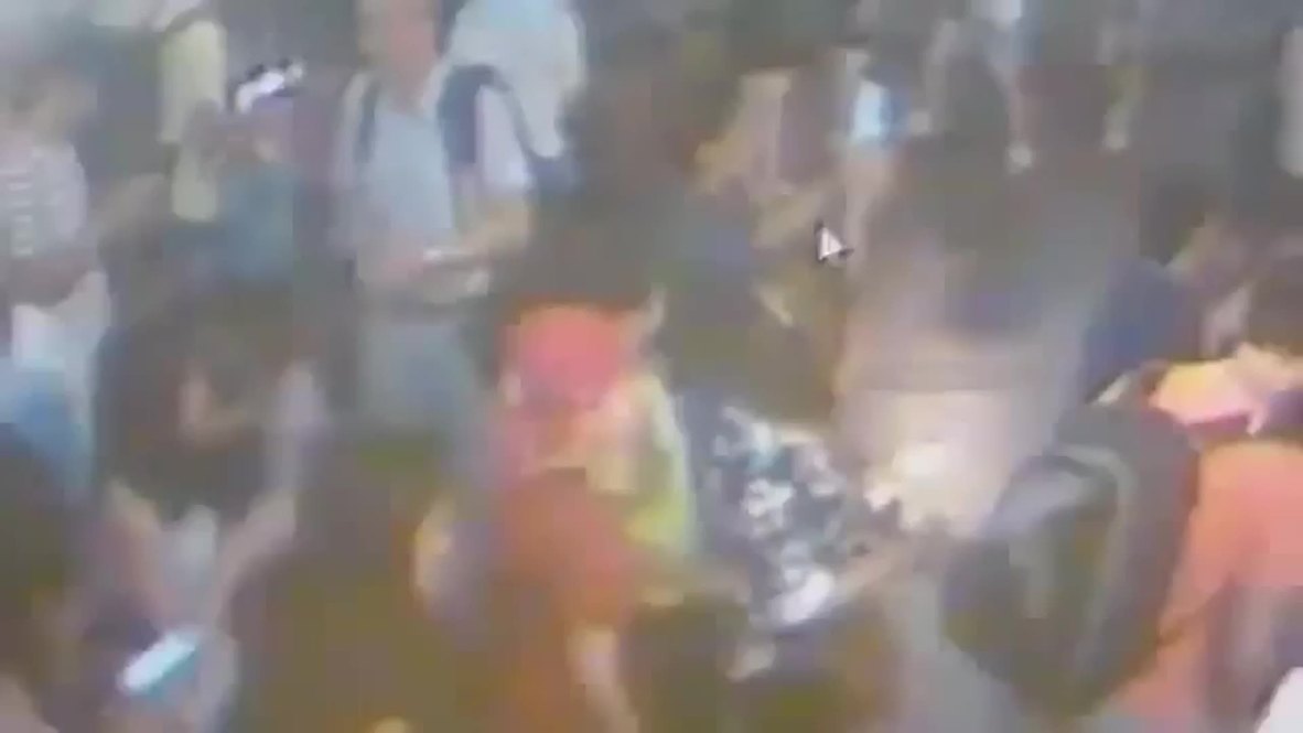 Thailand: CCTV catches suspect leave backpack at bomb site
