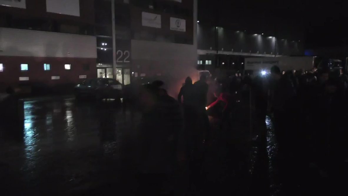 Belgium: Raging farmers block off Liege airport over milk prices