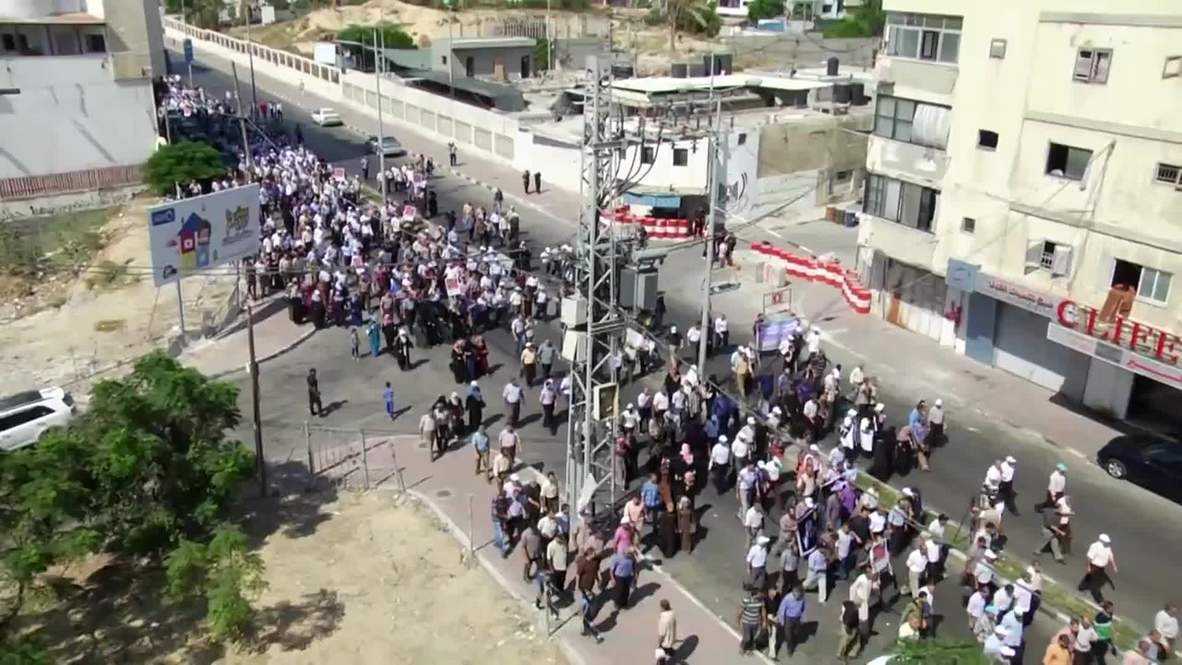 State of Palestine: 13,000 UNRWA workers march through Gaza while on strike