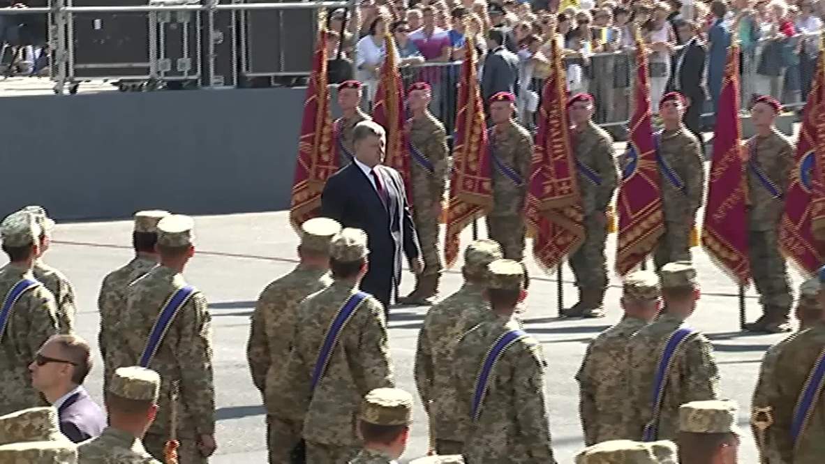 Ukraine: Poroshenko announces boost to military spending