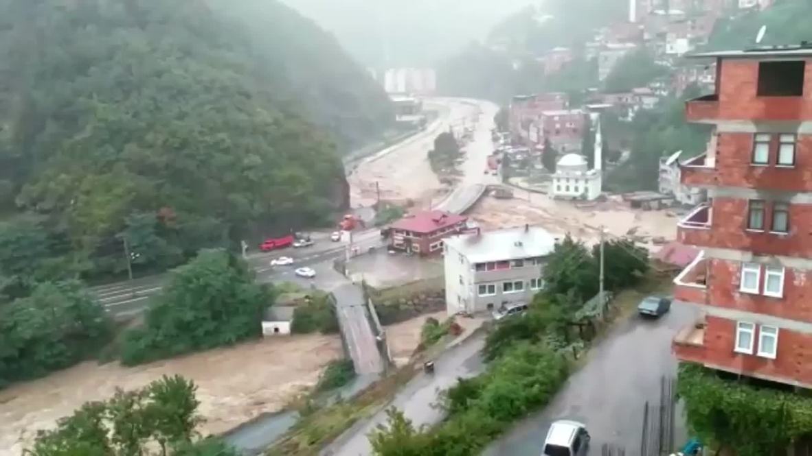 Turkey: At least 7 dead in severe floods in Artvin