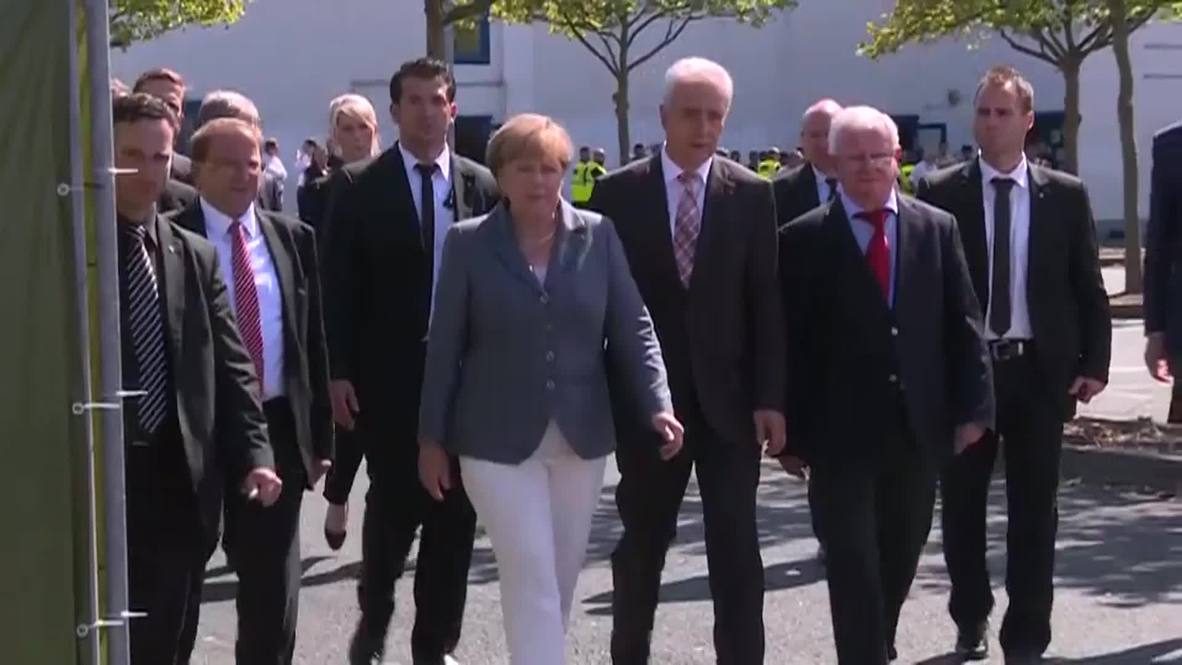 Germany: Merkel advocates ‘no tolerance’ for right-wing extremists