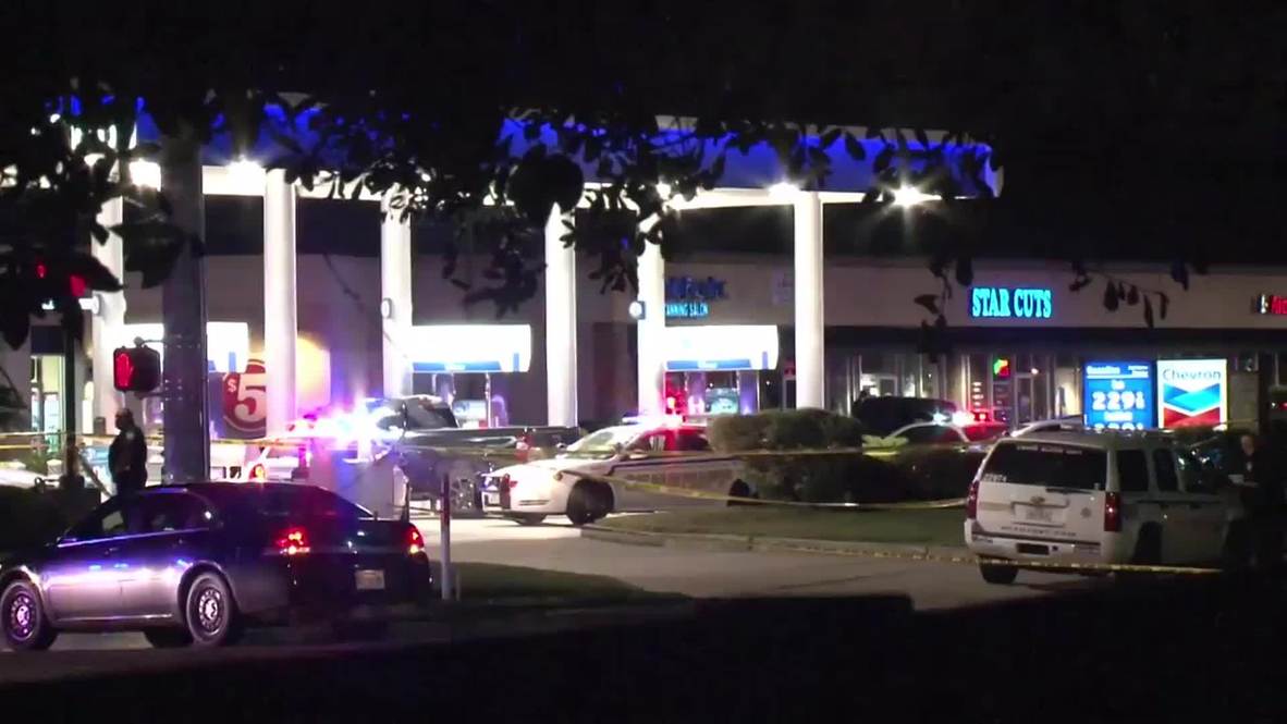 USA: Houston police officer shot and killed at petrol station