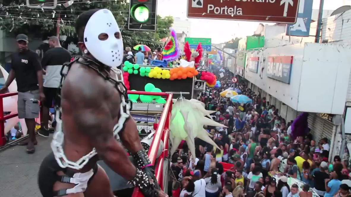 Brazil: Thousands flood Rio for LGBT pride