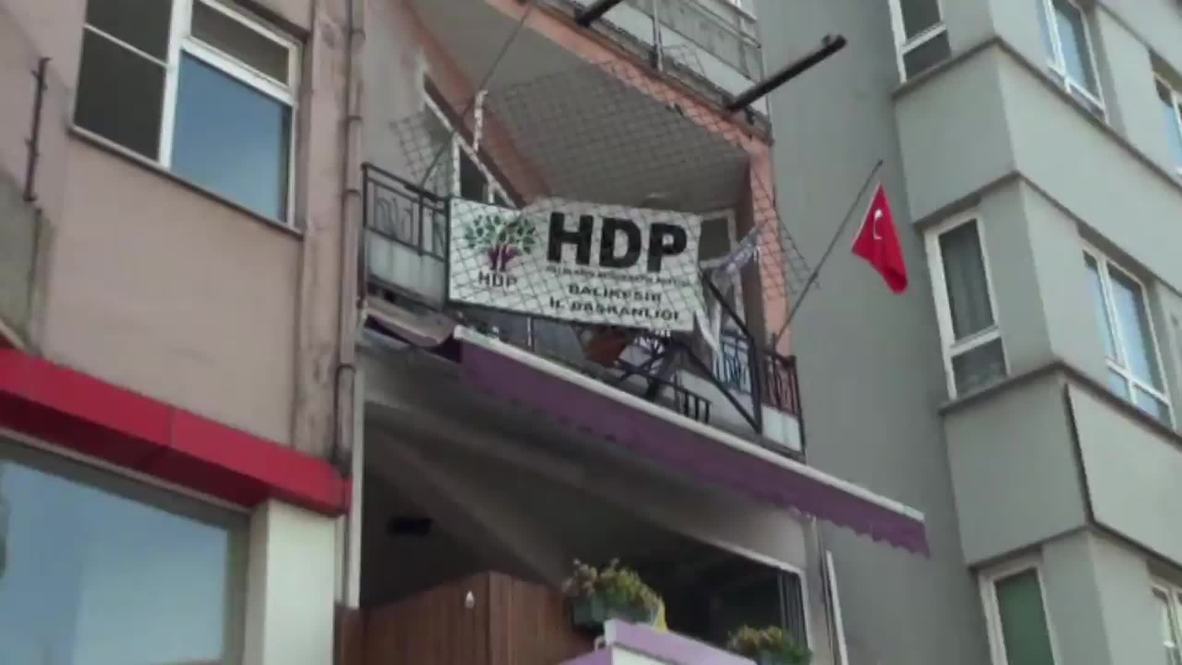 Turkey: Protesters ransack HDP office, burn party materials