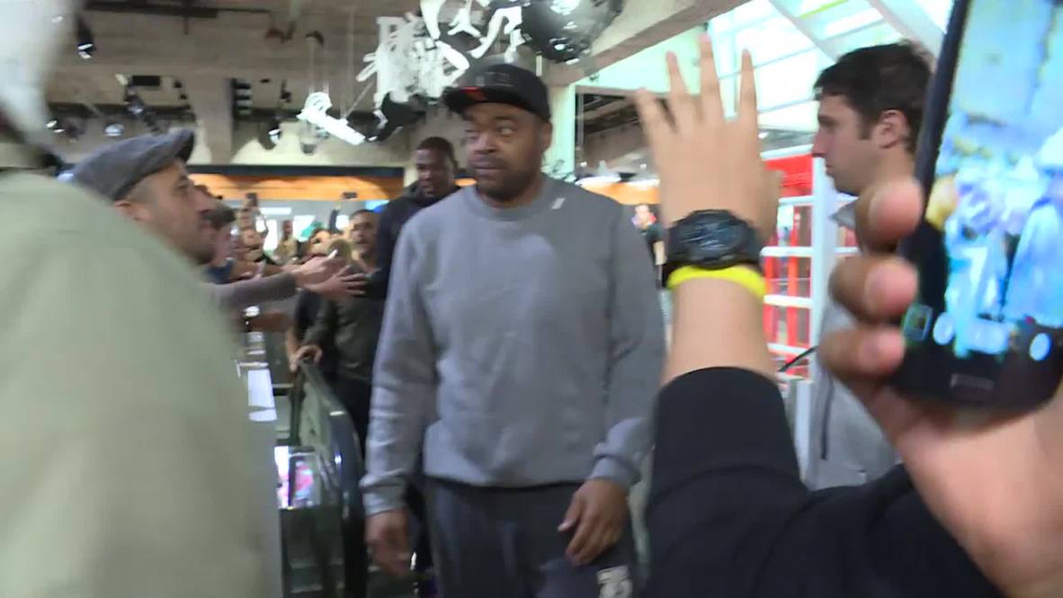Germany: NBA superstar Kevin Durant visits Berlin