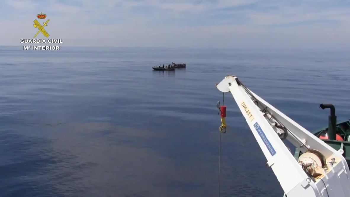 Spain: 44 refugees and migrants picked up off Almeria coast
