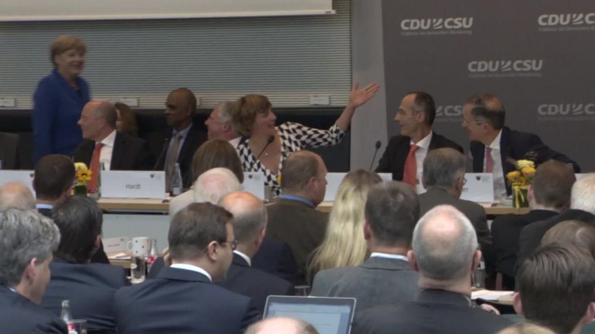 Germany: Merkel wants TTIP frameworks agreement by end of 2015