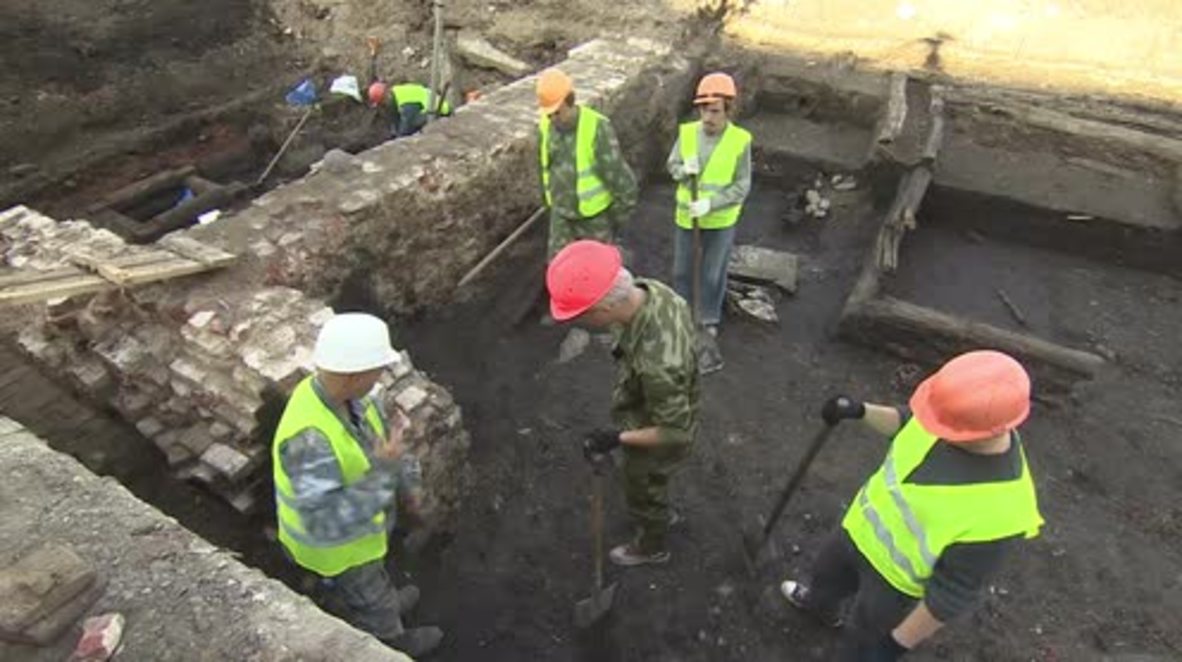 Russia: Moscow's oldest street? Archaeologists find subterranean pavings