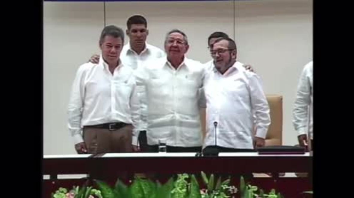 Cuba: 'Six months' till peace deal between FARC and Colombian govt - Pres. Santos