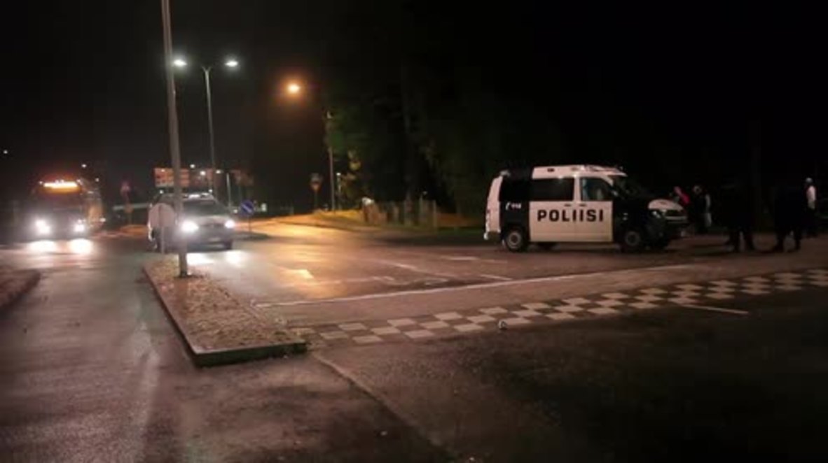 Finland: Refugee bus attacked while entering Lahti reception centre