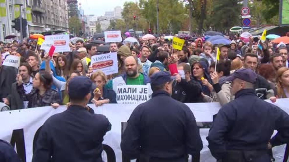Serbia: Protesters rally against government-backed Belgrade Waterfront project
