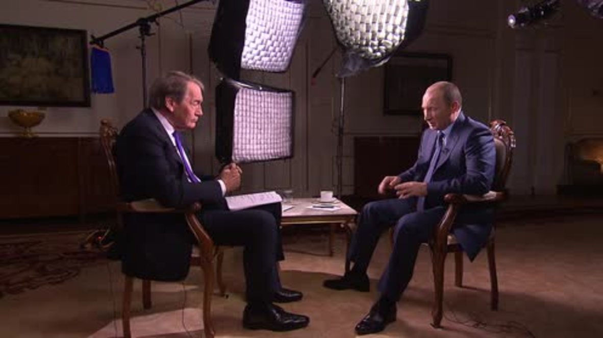Russia: LGBT issue a "political instrument to attack Russia" - Putin