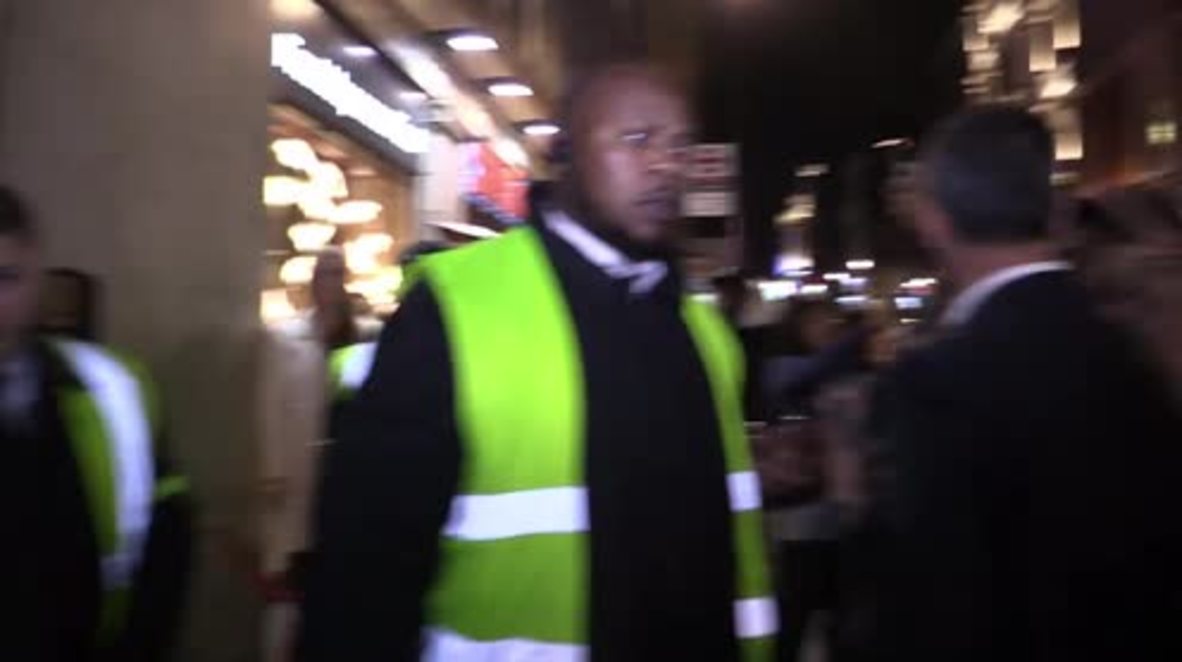 UK: Nightclub boycotted after women rejected for being ‘too dark’, ‘too fat’