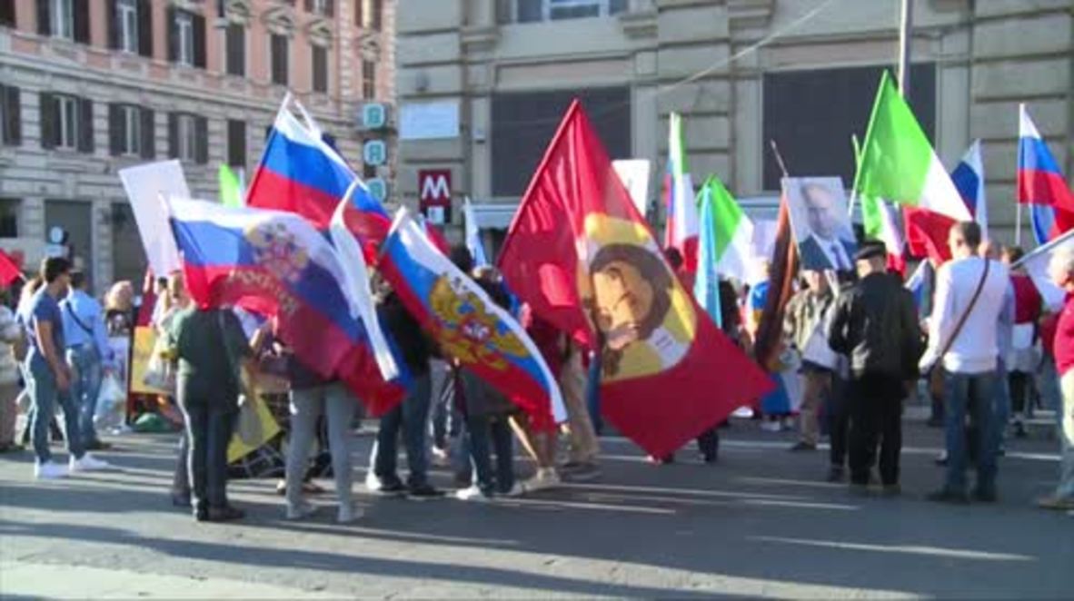 Italy: Roman Putin supporters laud Russia's intervention in Syria