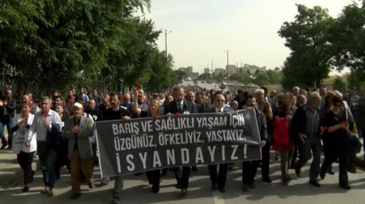 Turkey: Relatives of Ankara attack victims take part in anti-government rally