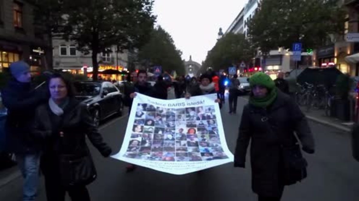 Germany: Ankara bombing victims remembered at Frankfurt march