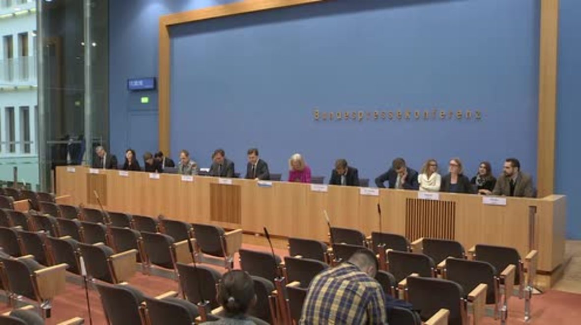 Germany: Government spokesperson faces heat over BND spying scandal