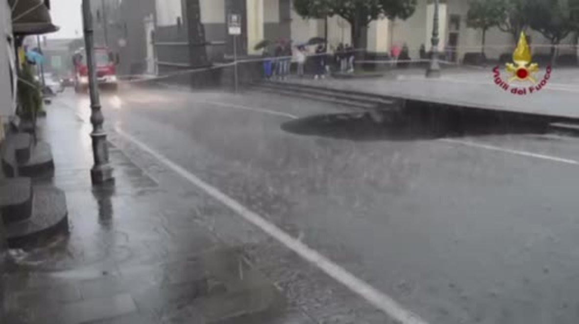 Italy: HUGE sinkhole swallows car in Catania