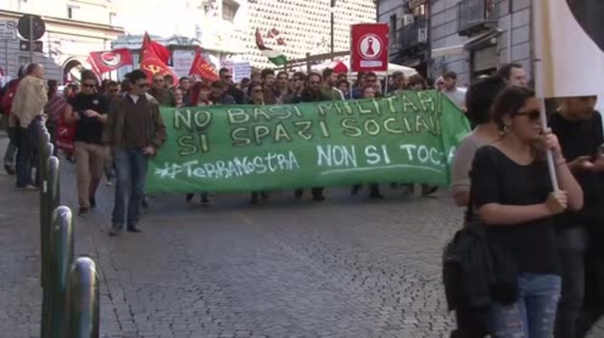 Italy: Thousands rally against NATO's Trident Juncture drills in Naples