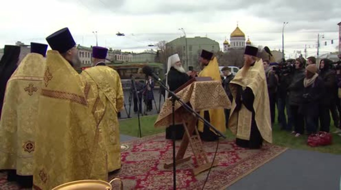 Russia: Patriarch Kirill blesses new Prince Vladimir monument in Moscow