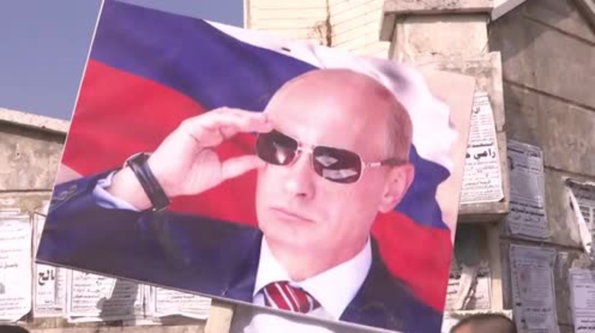 Syria: Citizens join Russians to celebrate Unity Day