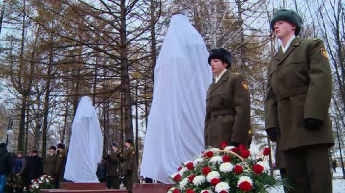 Russia: Monument to AK-47 inventor Mikhail Kalashnikov unveiled in Izhevsk