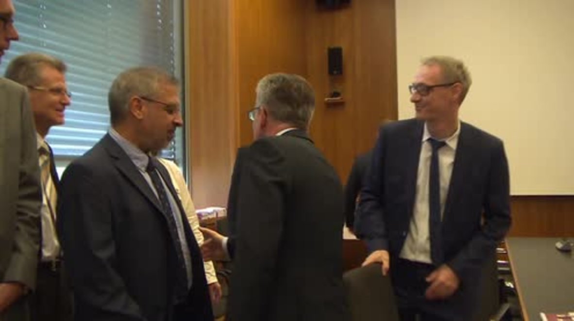 Germany: De Maiziere calls for discussion on refugee family reunions