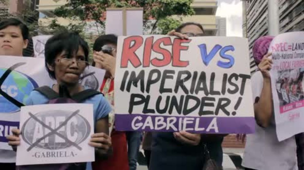 Philippines: "Women resist US-APEC plunder" - Protesters denounce US military presence
