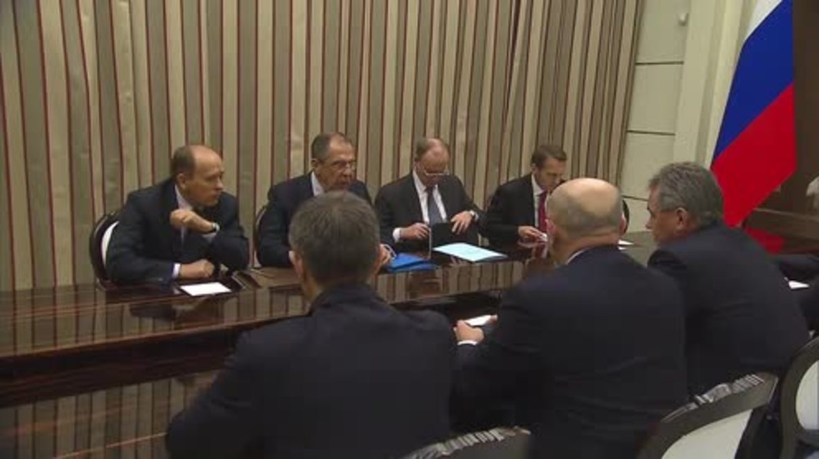 Russia: Putin meets with Security Council to discuss anti-terror operation