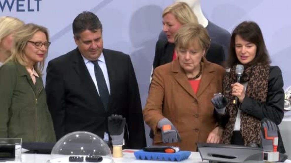 Germany: Merkel talks up digital security at National IT Summit 2015