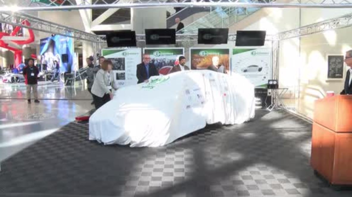 USA: Elio Motors unveils P5 Prototype at Los Angeles Auto Show