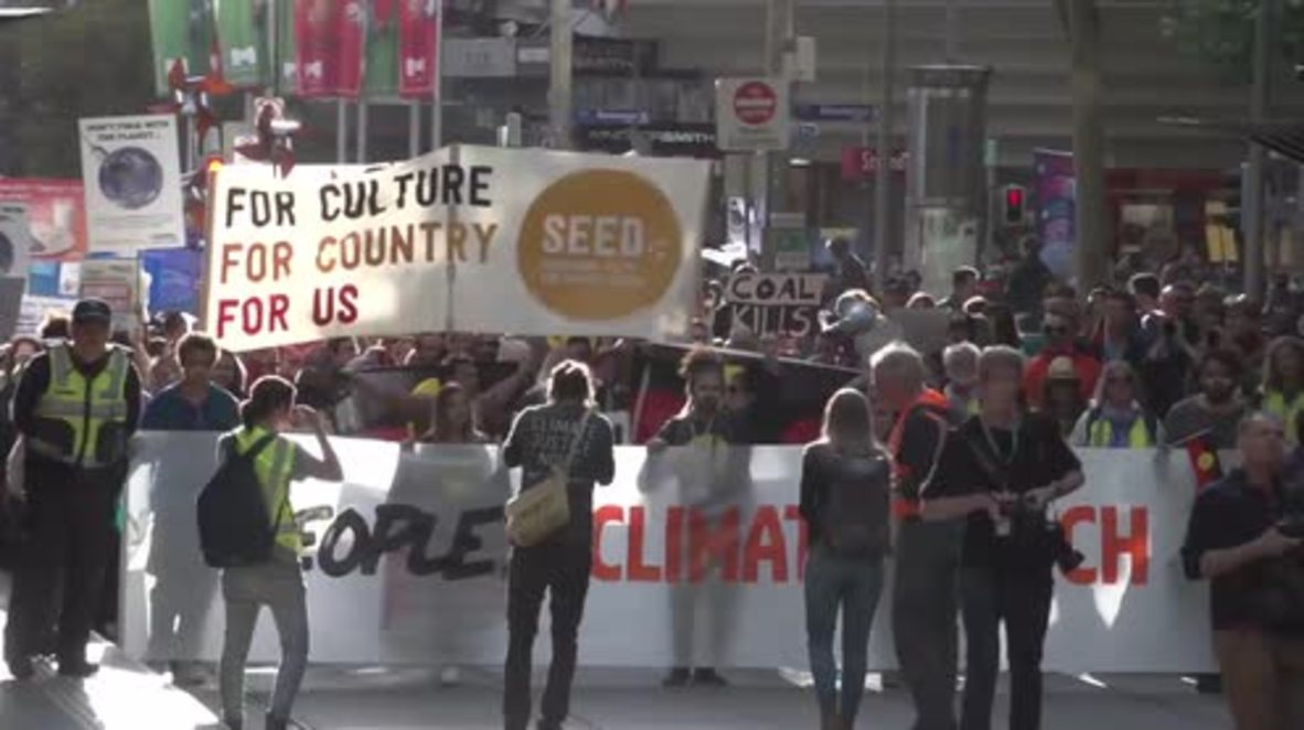 Australia: Tens of thousands join People's Climate March in Melbourne
