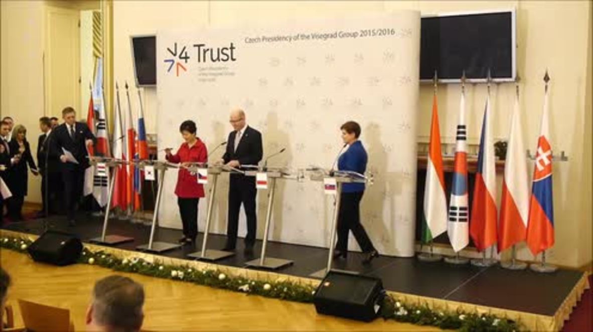 Czech Republic: V4 leaders meet to discuss EU migration policy