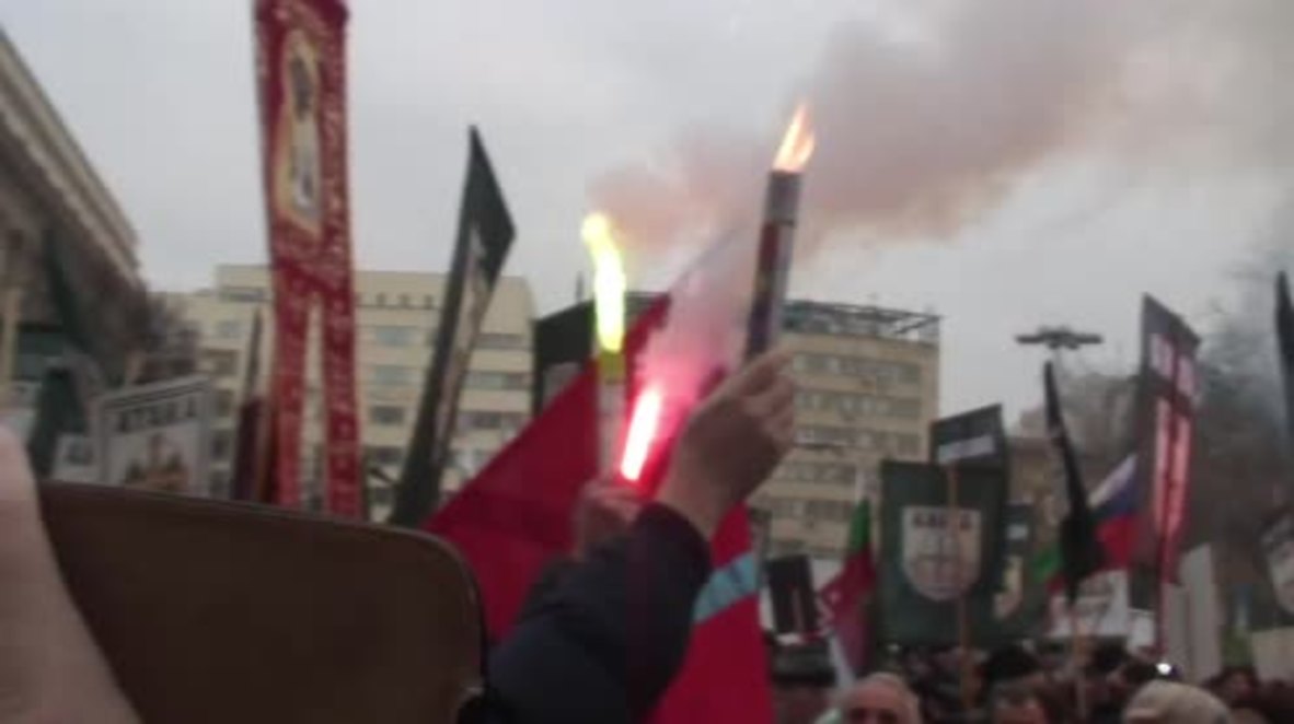 Bulgaria: Ataka supporters protest against Turkish PM's visit to Sofia